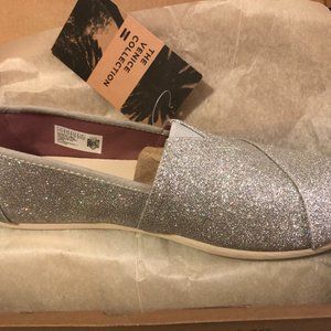 TOMS Silver Iridescent Glimmer Women 7.5